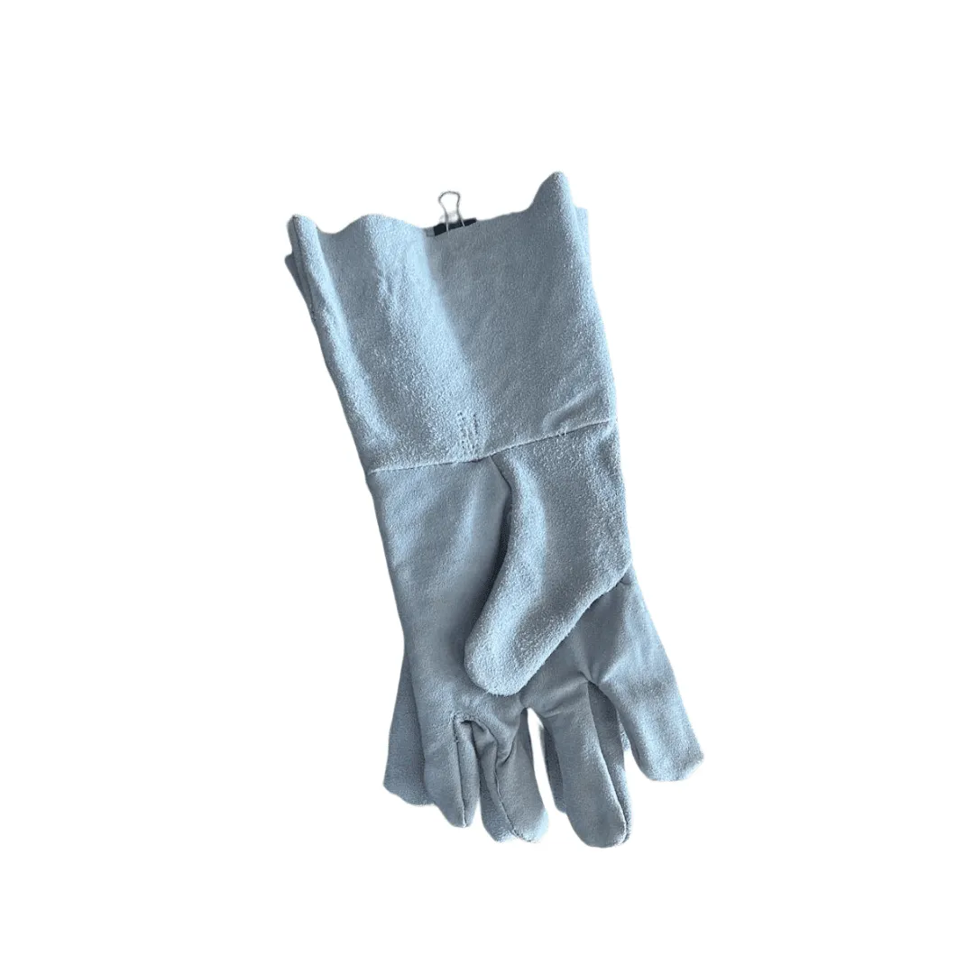 WHITE LEATHER GLOVE in Kenya